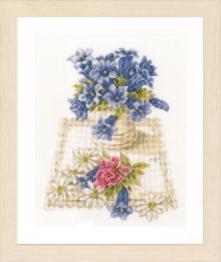 PN-0169670 Набір для вишивки хрестом LanArte Blue flowers "Сині квіти"