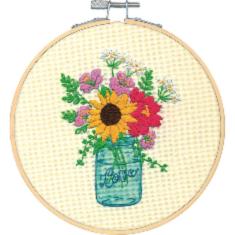 72-76294 Набор для вышивания гладью DIMENSIONS Flower jar "Цветочная банка"